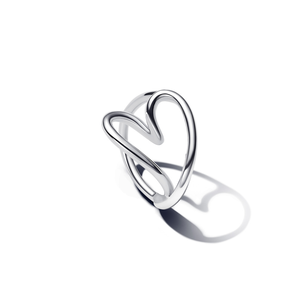 Pandora - Organisk formet hjerte ring i sølv - 193288c00