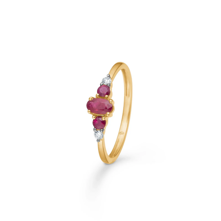 Mads Z - Ruby Love ring i 14 kt. med rubin og diamanter - 1544022