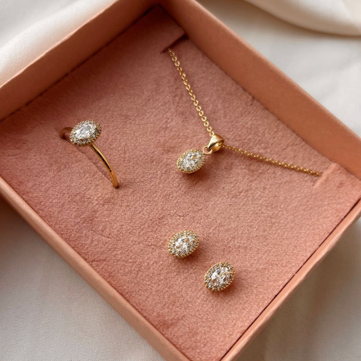 Scrouples - 8kt vedhæng med sten i oval rosette - 215893