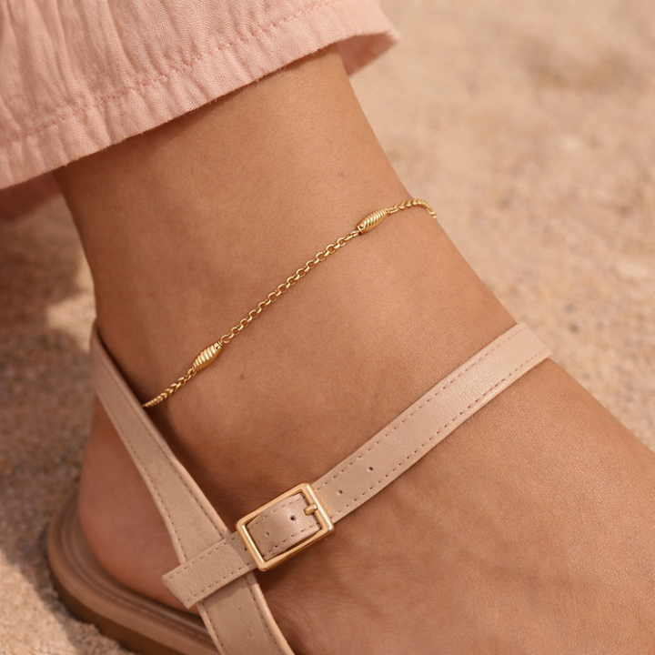 Scrouples - Ankelkæde med facetteret led i forgyldt - 3638