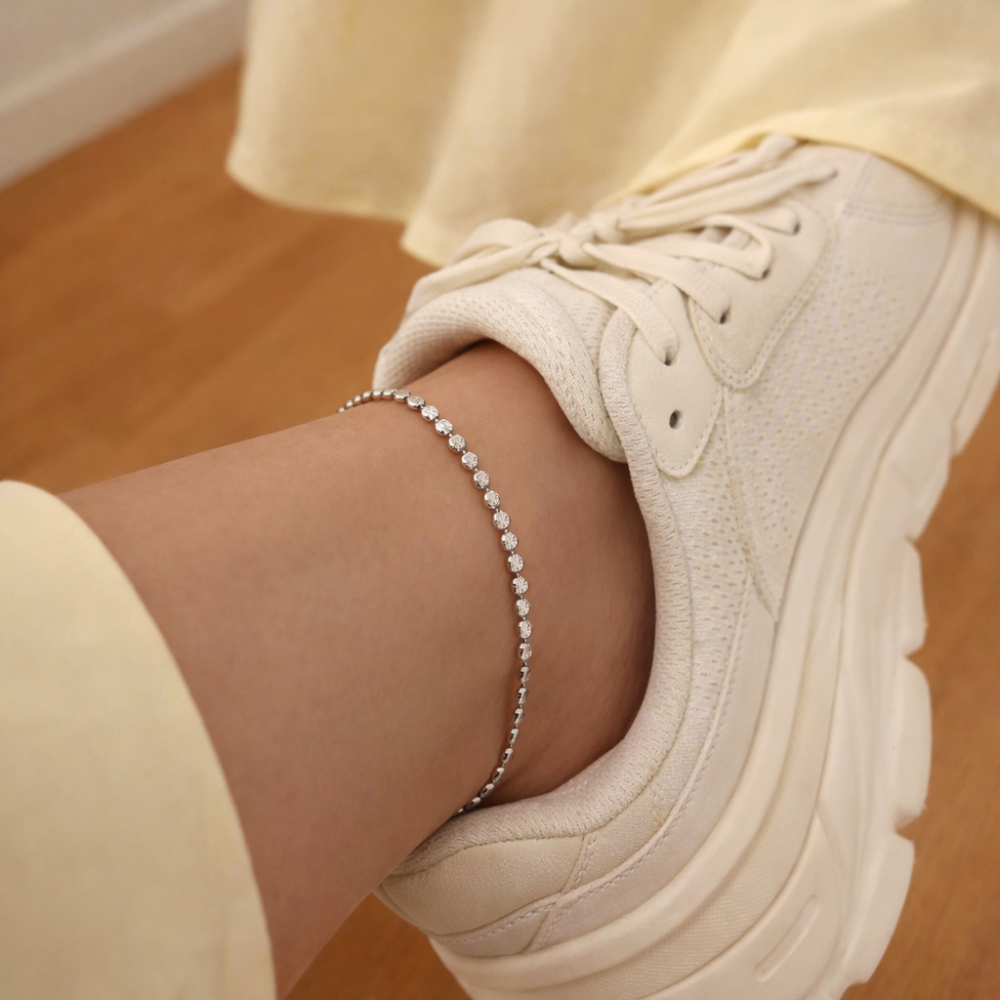 Scrouples - Ankelkæde med flade plisserede poletter i sølv - 3645