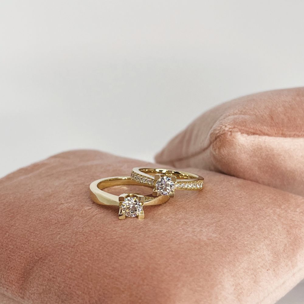 Kleopatra Queen - 14 karat guld ring med 0,33ct diamant - 7535,33