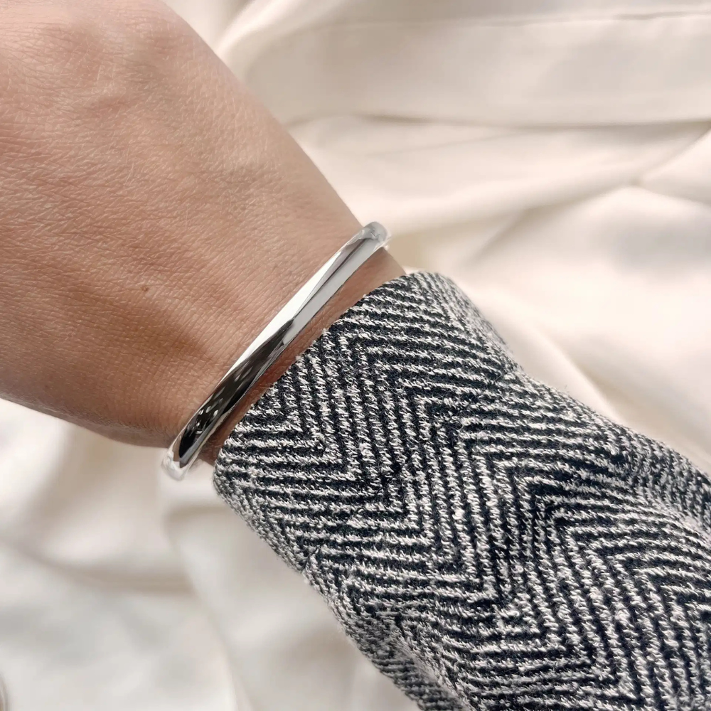 Scrouples - Armring i Rhodineret sterling sølv, 5mm bred - 695812