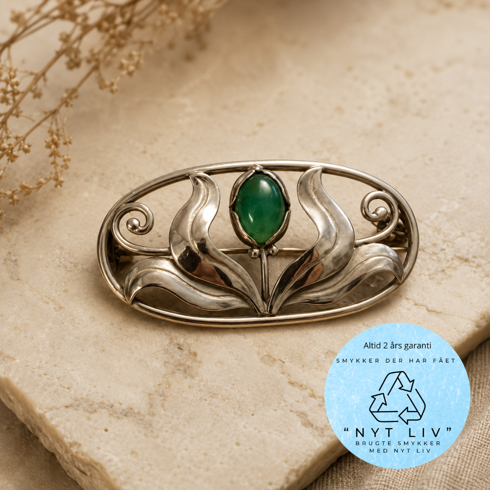 Nut Liv - Broche i sterling sølv med grøn agat, 43 x 22mm - NL11