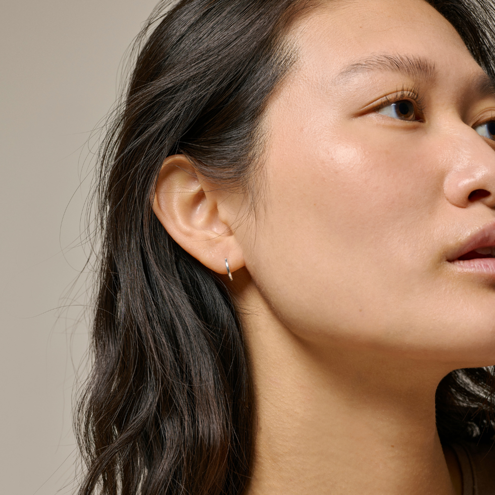 Enamel - Classic Hoops 8 mm i sølv - E176S