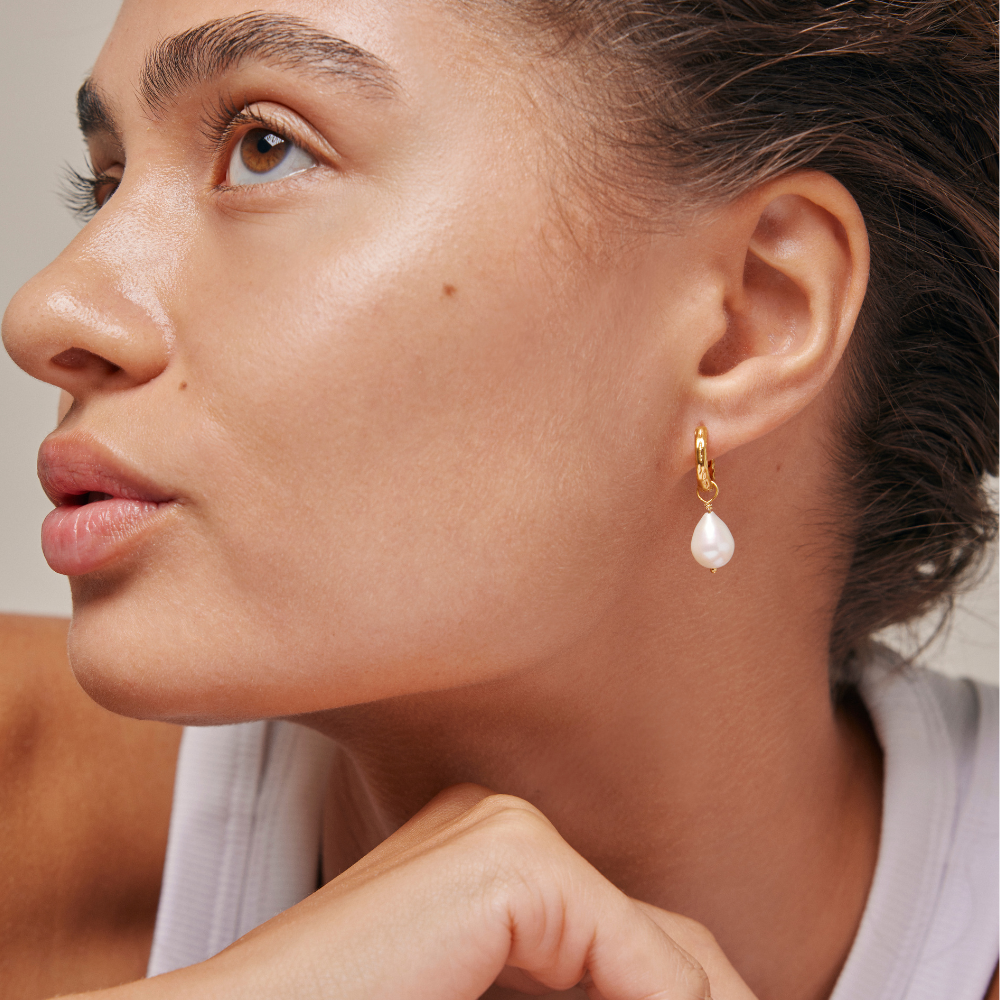 Enamel - Significant Pearl Hoops i forgyldt - E324GM-Pearl