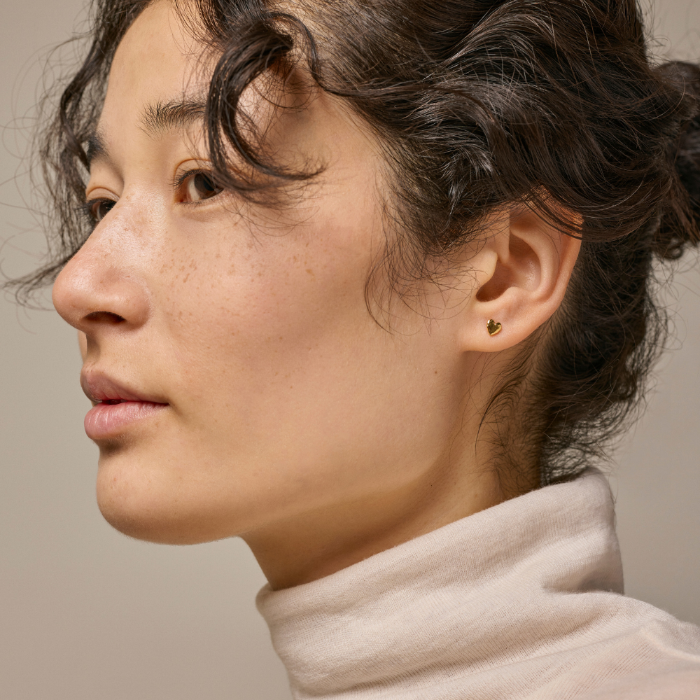 Enamel - Heart Stud i forgyldt - E373GM