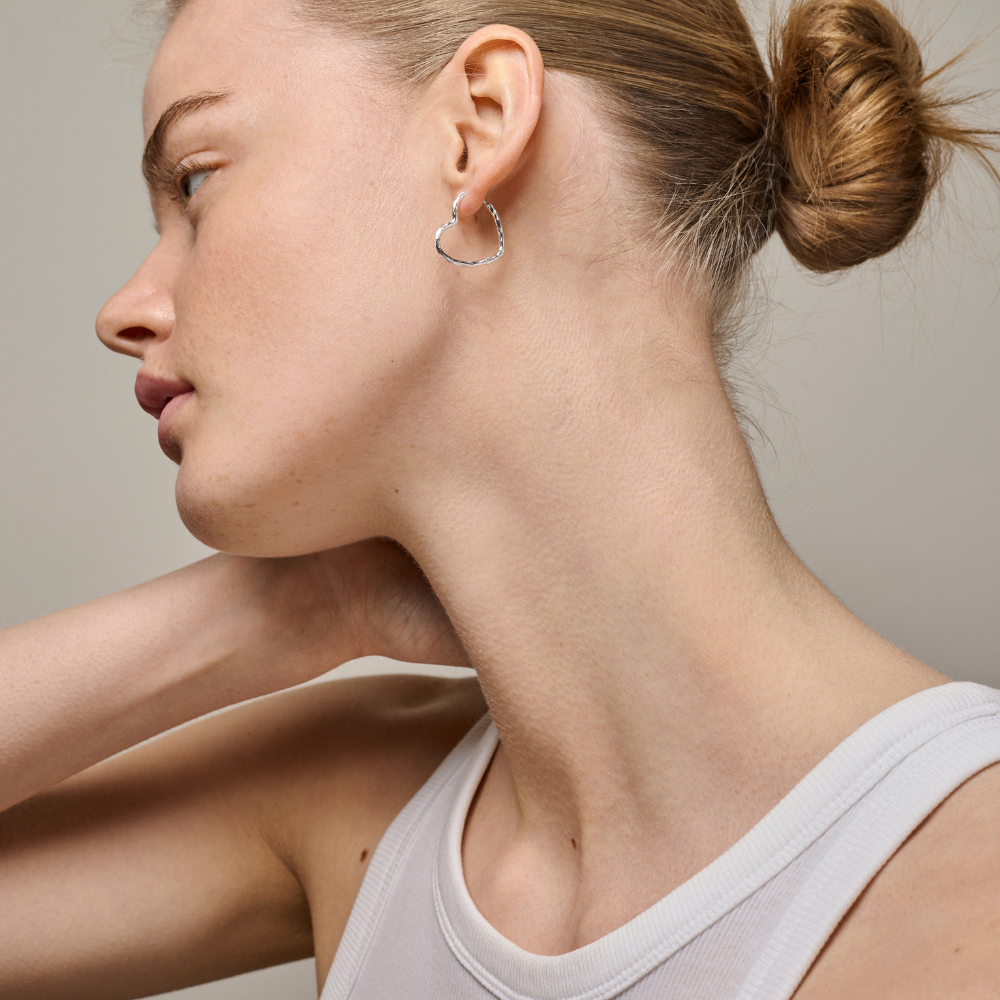 Enamel - Organic Heart Medium Hoops i sølv - E414SM