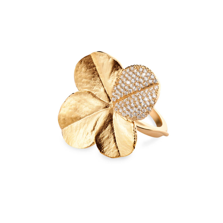 Flora Danica - Firkløver statement ring i forgyldt med sten i Pavé - flc-stri-g-pave