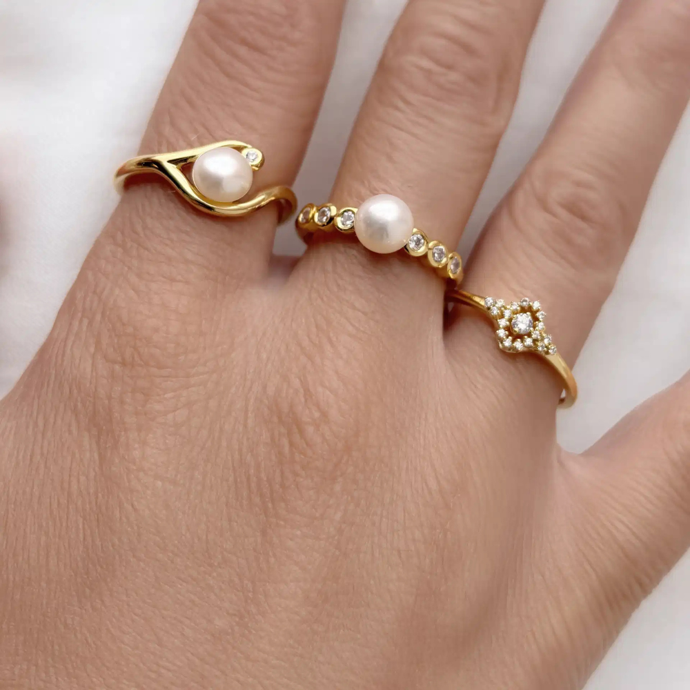 Scrouples - Rosette ring i guldbelagt sølv med sten - 730522