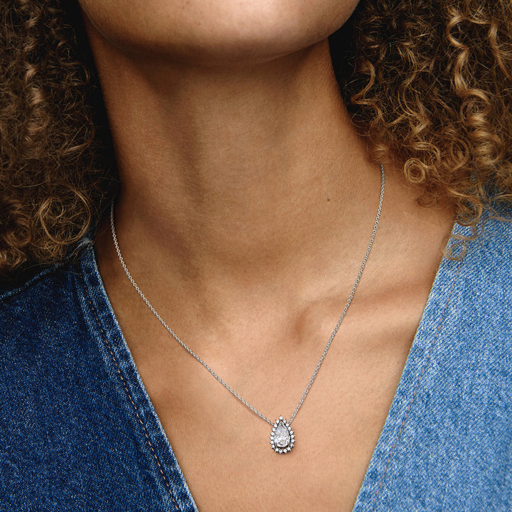 Pandora - Funklende halo dråbe halskæde i sølv - 392832c01