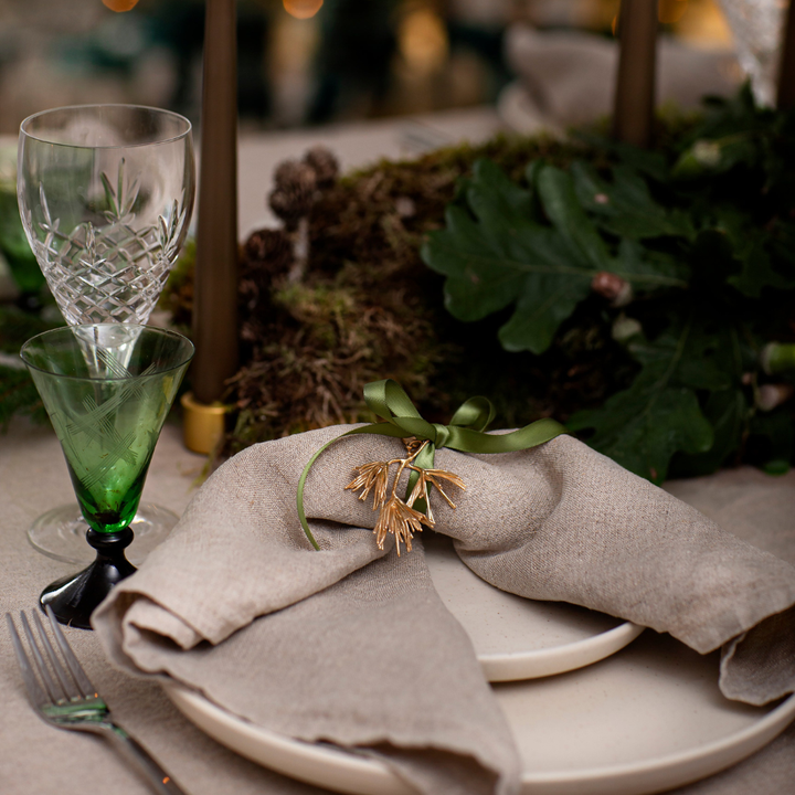 Flora Danica - Julepynt grangren i 18 karat guldbelagt