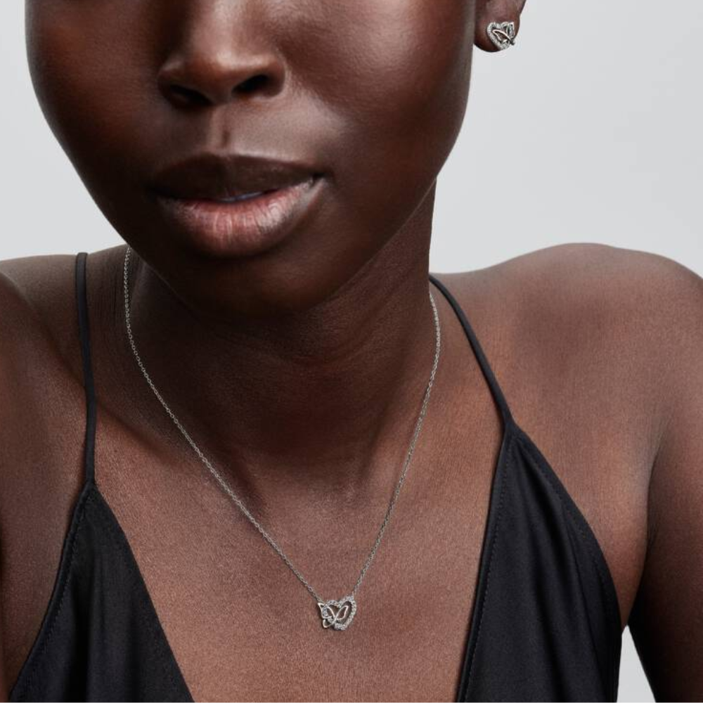 Pandora - Halskæde i sølv med hjerte og sommerfugl - 394477c01
