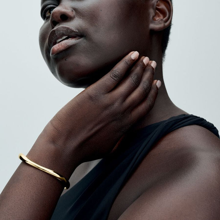 Pandora - Essence Forgyldt åben organisk formet armring - 563310c00