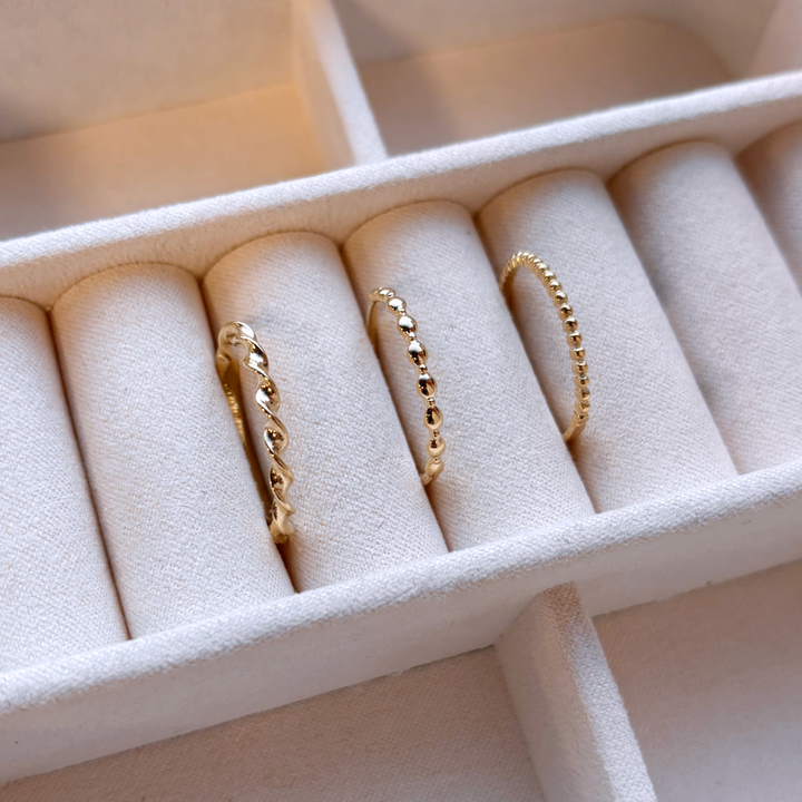 Scrouples - 8 karat guld ring i snoet design - 715413