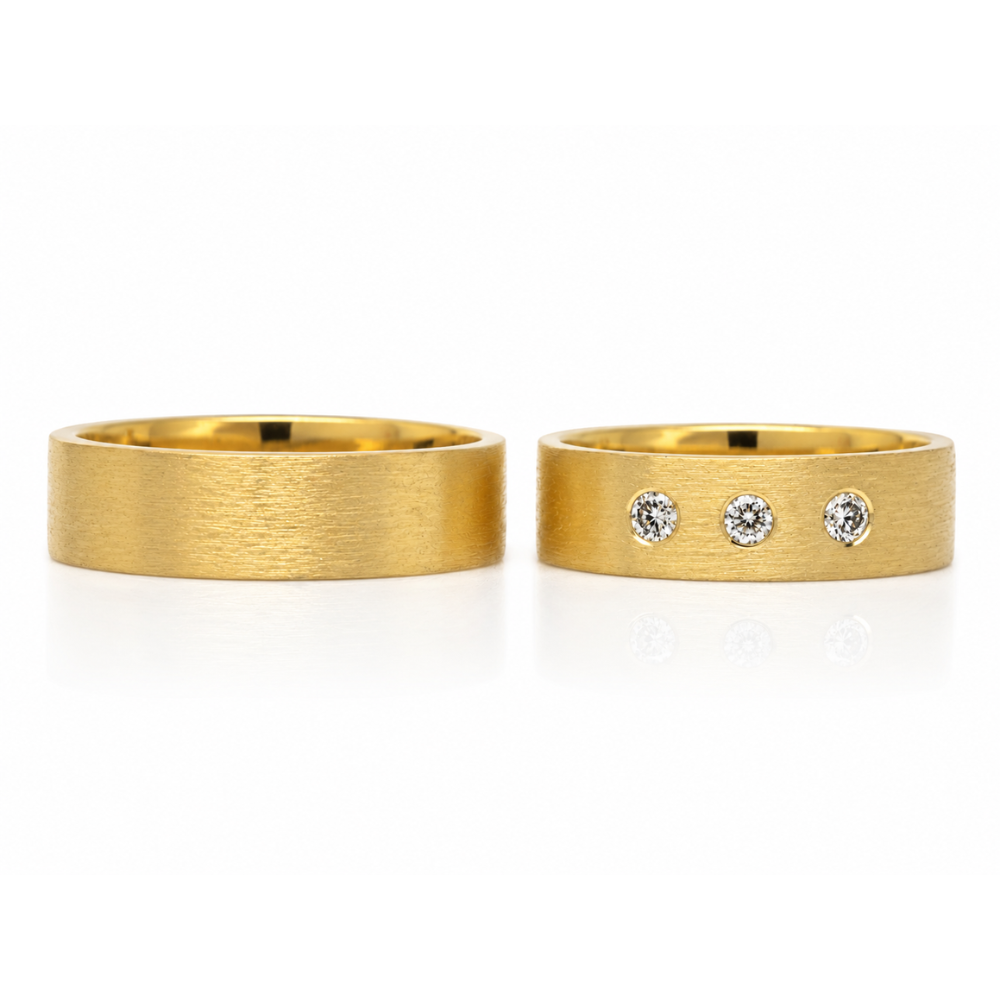 Lind Design - 14 karat guld vielsesringe med børstet overflade - CM6-F