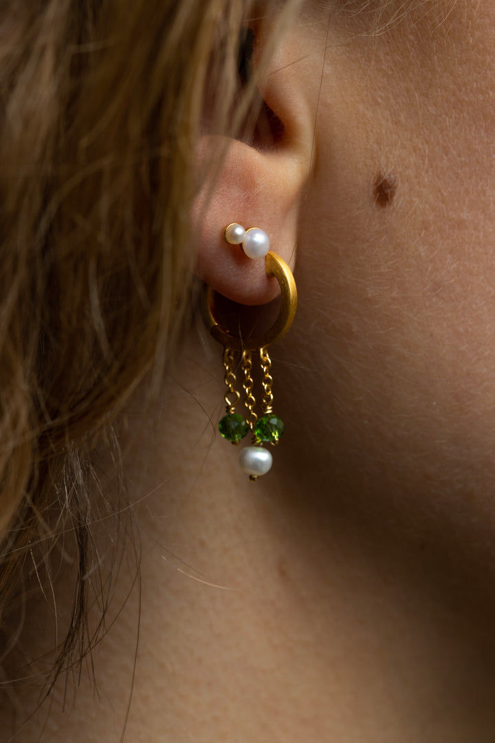 byBiehl - Tienne øre hoops i forgyldt med perler og grønne sten - 4-038m-gp