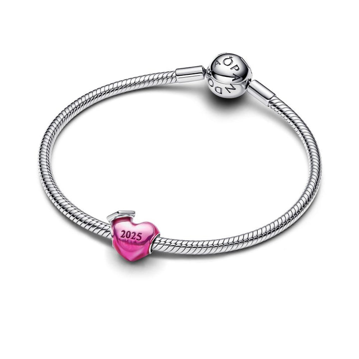 Pandora - Eksamens charms i pink med graduations hue - 793788c01
