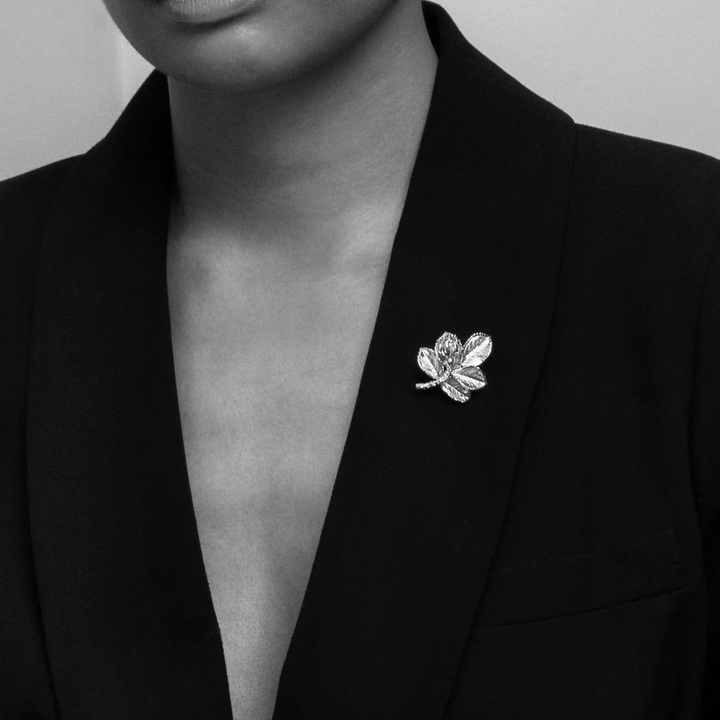 Flora Danica - Rosenblad Broche i sterling sølv - ros-bro-s