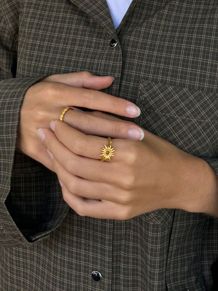 byBiehl - Just Love ring med 4 hjerte i forgyldt sølv - 5-4506-gp