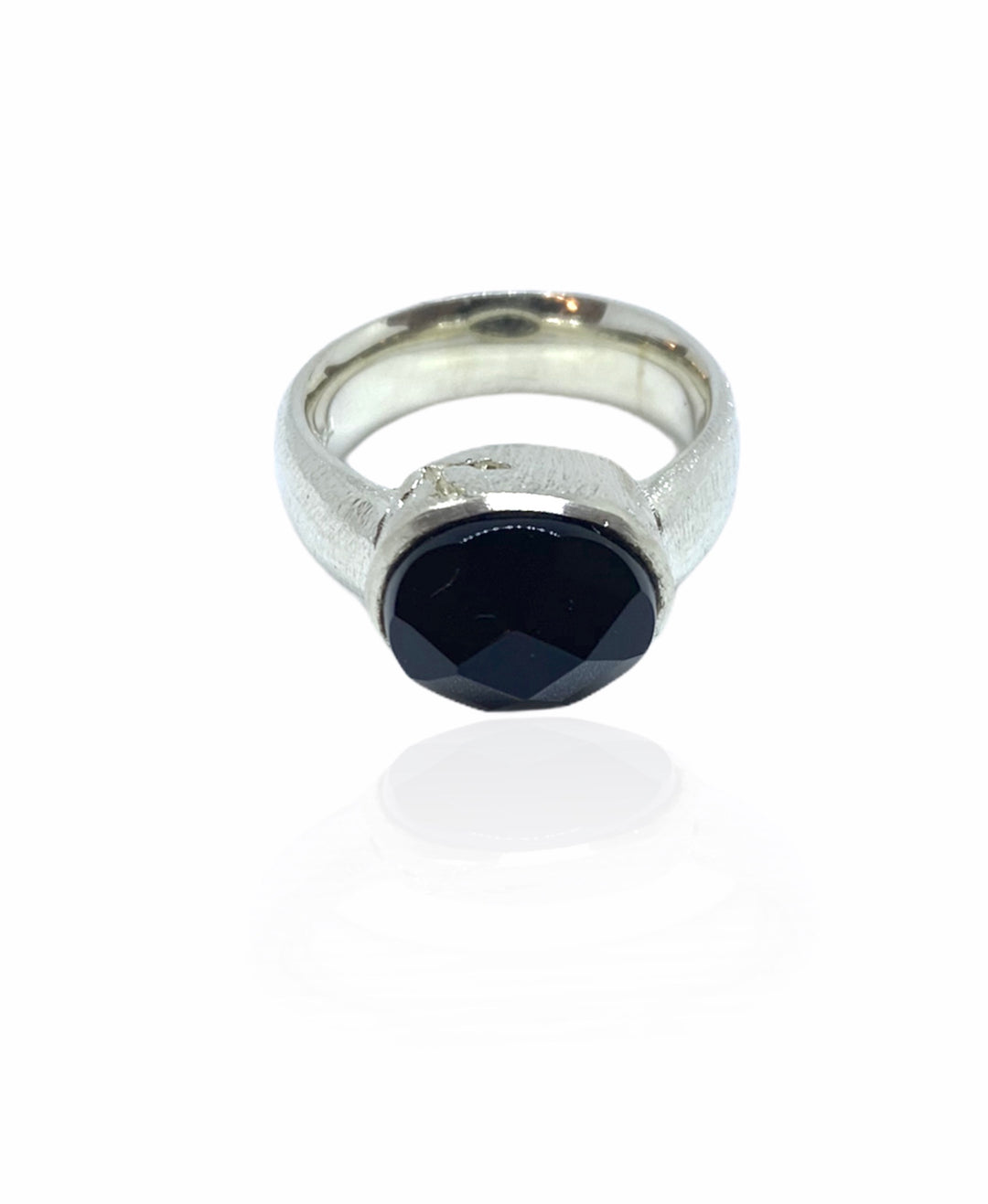 K&Z - Sølv ring med sort facet slebet onyx